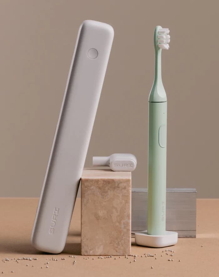 Suri electric toothbrush